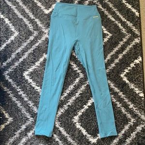 Whitney Simmons x Gymshark collab leggings